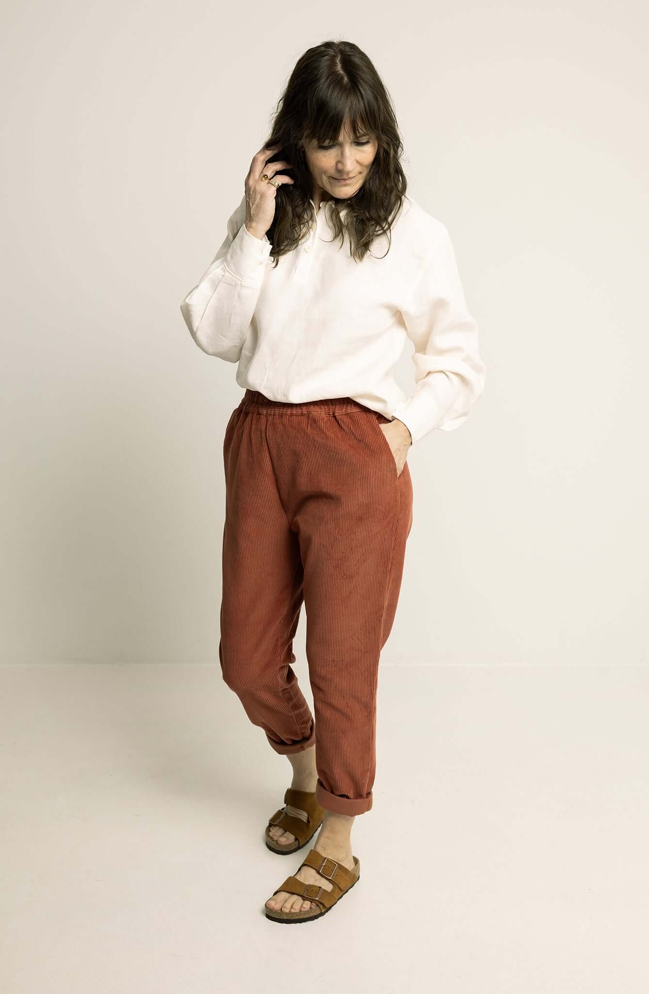 Easy pants sewing pattern | Wardrobe By Me - We love sewing!