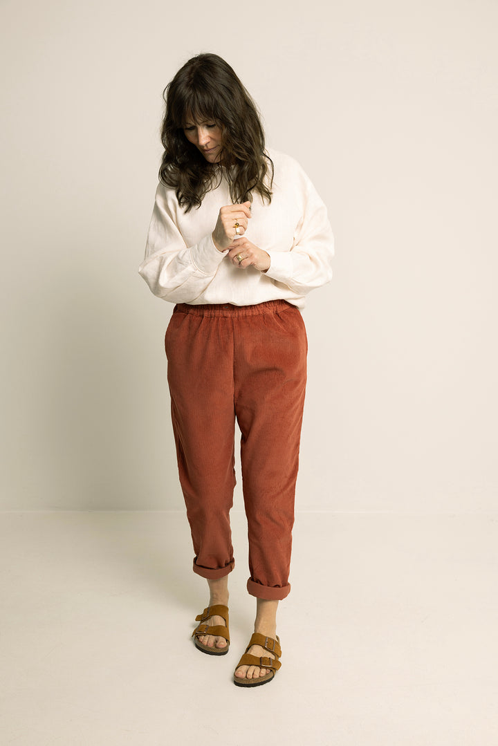 Easy pants Sewing Pattern - Wardrobe By Me