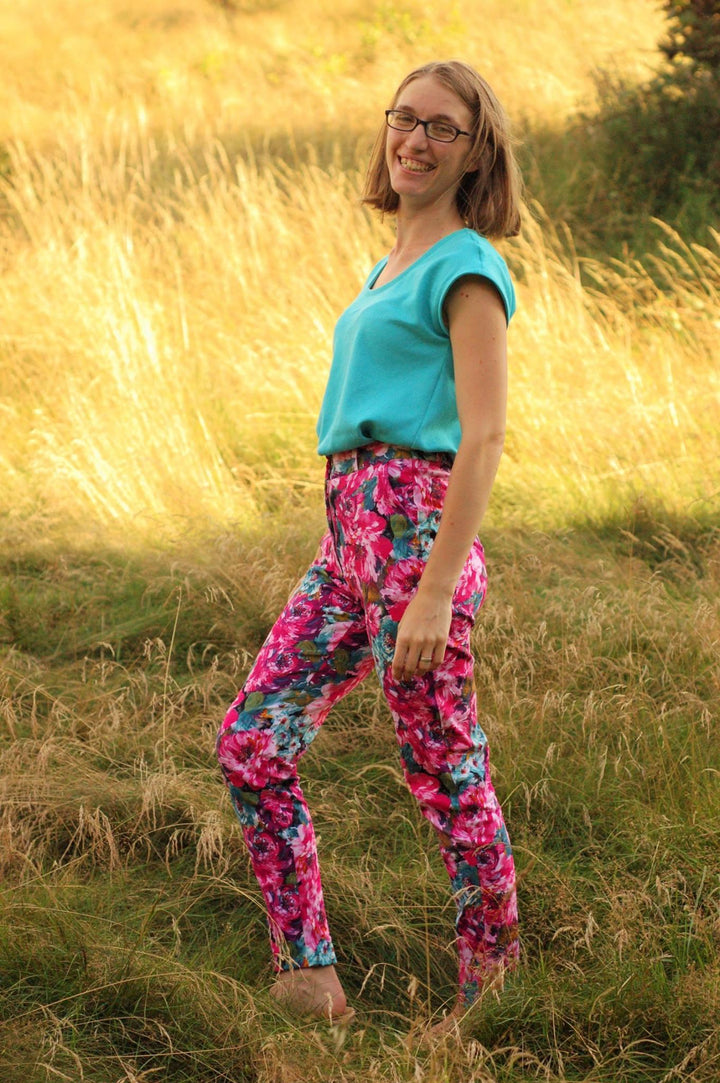 Chino pants Sewing Pattern -Women's sizes - Wardrobe By Me